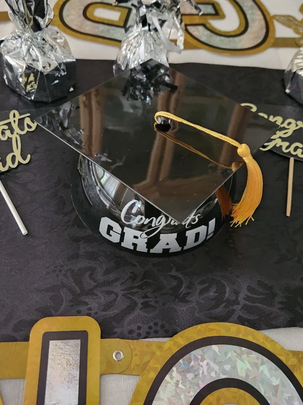 Graduation Party Supplies Assorted *AS IS*